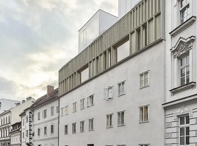 Schick Und Luftig Im Herzen Von *