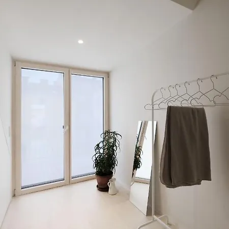 Schick Und Luftig Im Herzen Von * Linz