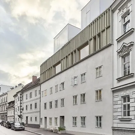 Schick Und Luftig Im Herzen Von *